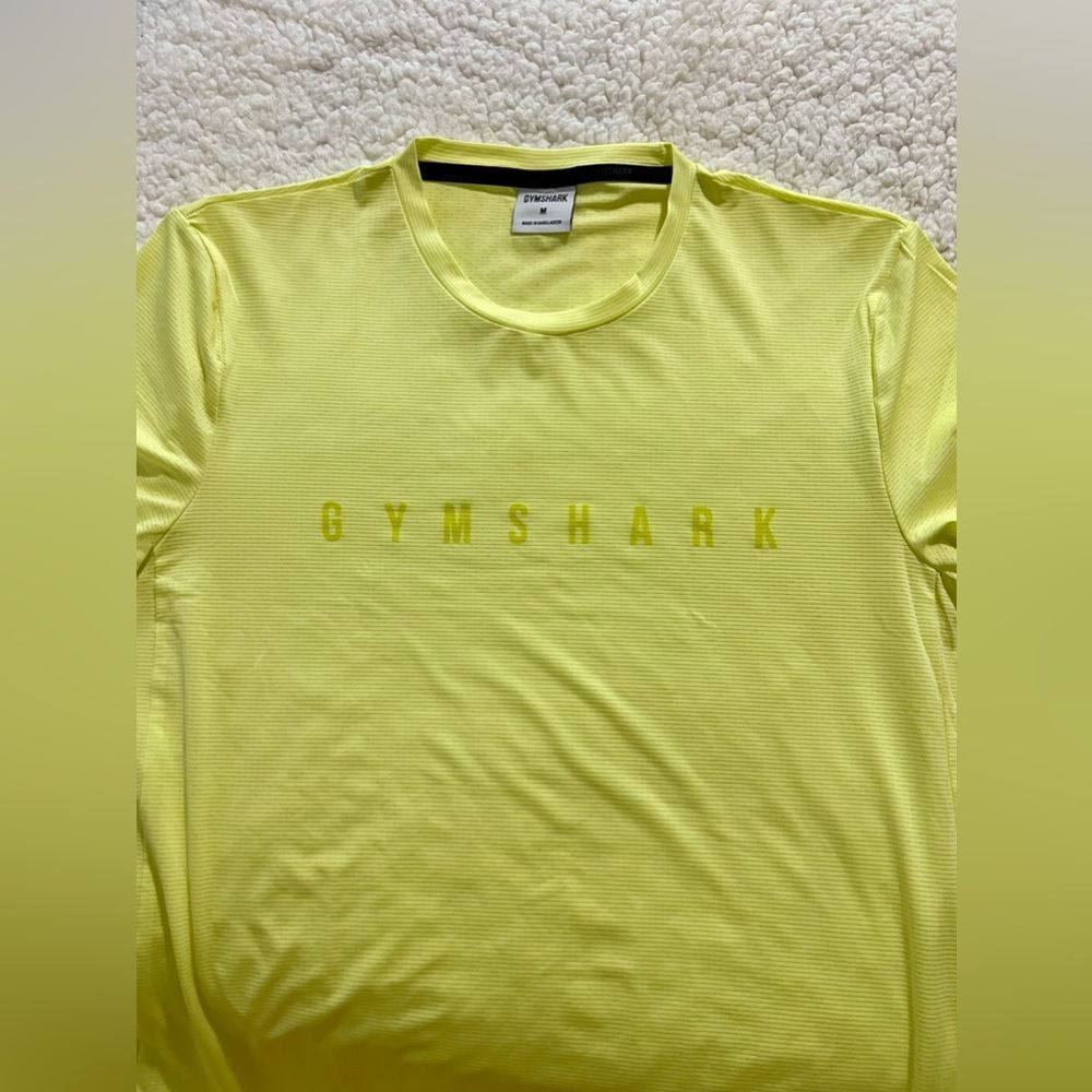 Gymshark BNew Performance Mesh Mens M Tee - Yellow